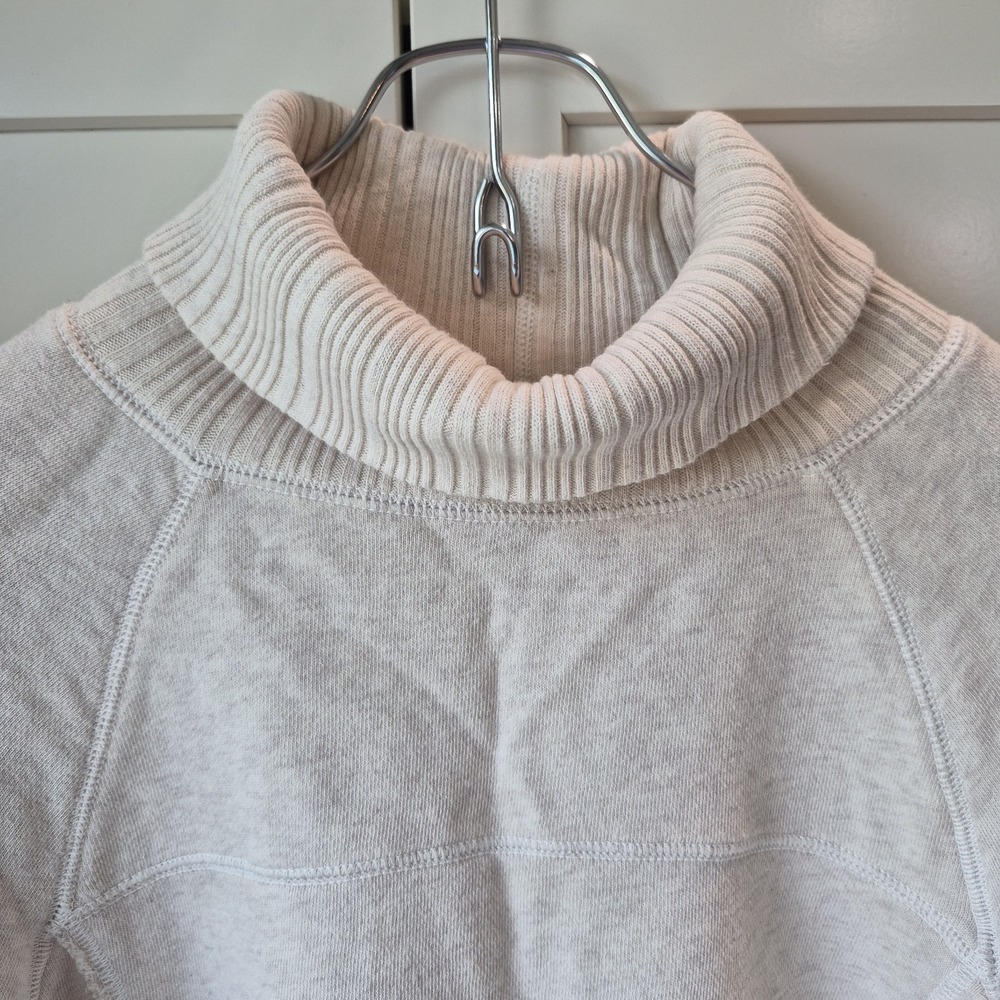 Aerie Cropped Turtleneck Sweatshirt Oatmeal Heather Cream Long Sleeve Size XS - Picture 2 of 6